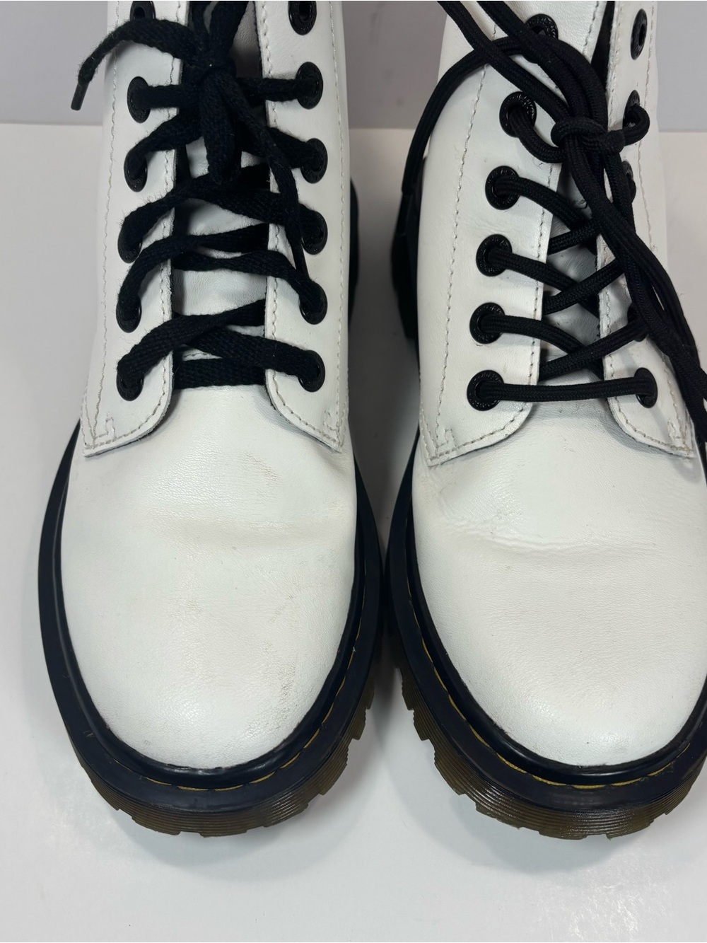 DR. MARTENS Luana White Leather Combat Boots Sz 7 Grunge Festival Punk EUC - Picture 3 of 8